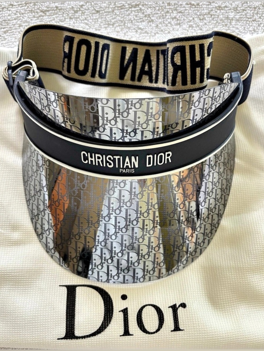 Christian Dior DiorClub V1U Visor in blue and white